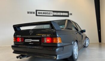 Mercedes-Benz 190 (W201) E 2,3 4d full