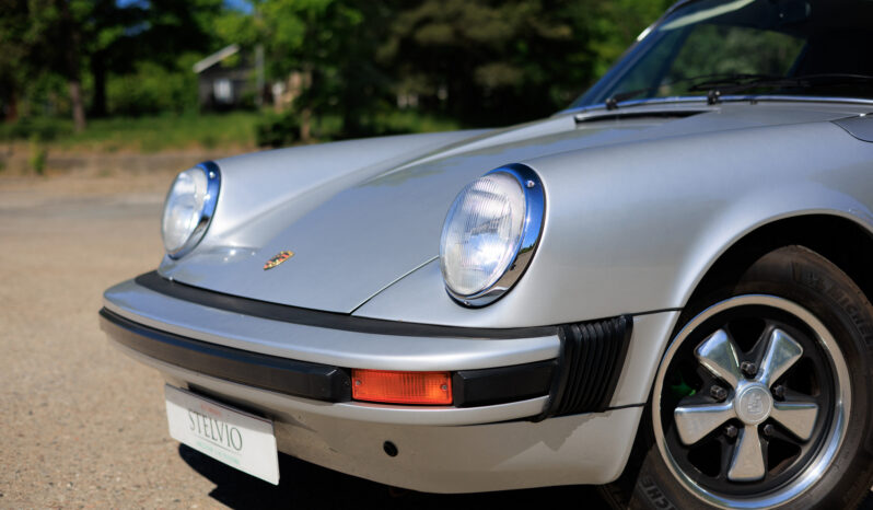 Porsche 911 Coupe 2,7 full