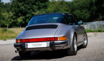 Porsche 911 Carrera 3,2 Targa Commemorative Edition full