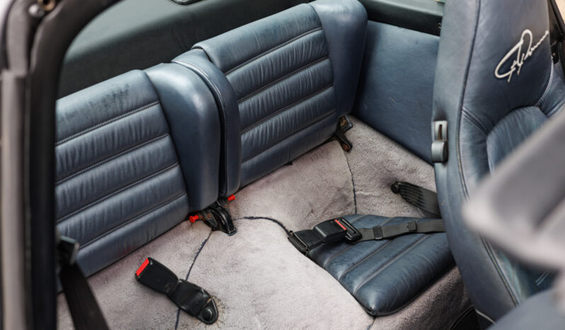 Porsche 911 Carrera 3,2 Targa Commemorative Edition full