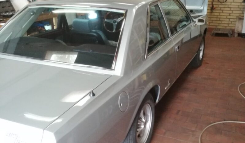 Fiat 130 coupe full
