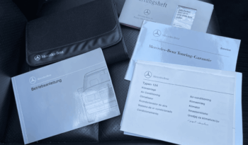 Mercedes-Benz E-Klasse (W124) C300 CE 3,0 full