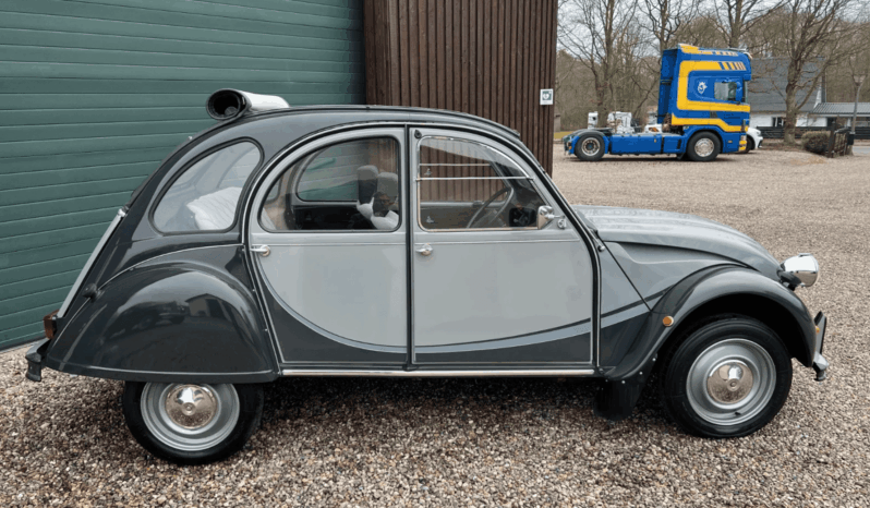 Citroën 2CV 0,6 full