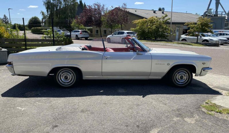 Chevrolet Impala Convertible full