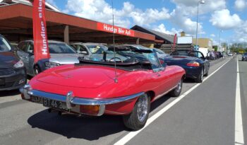 Jaguar E-Type 4,2 Roadster full