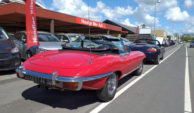 Jaguar E-Type 4,2 Roadster full