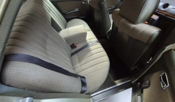 Mercedes-Benz Øvrige 230 E full