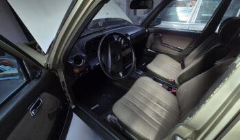 Mercedes-Benz Øvrige 230 E full