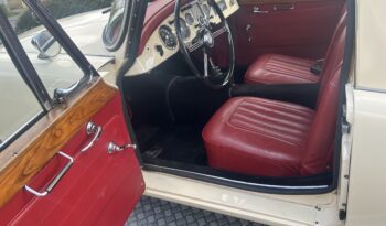 MG MGA 1500 Coupe full