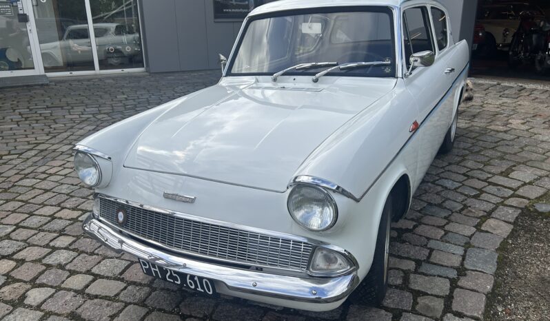 Ford Anglia 105 E Super full