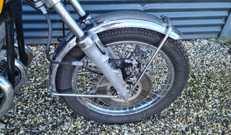 Suzuki 380 GT full