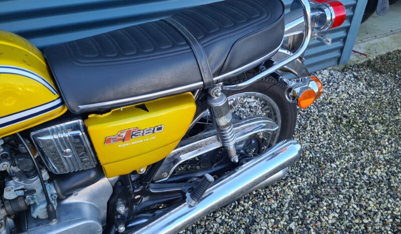 Suzuki 380 GT full