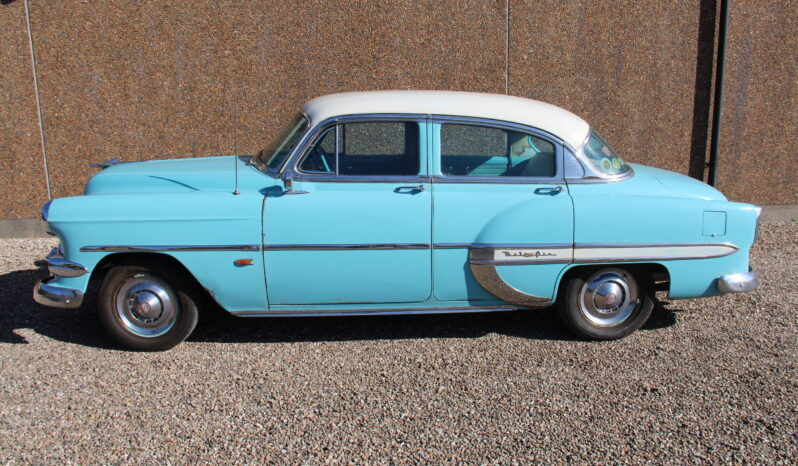 Chevrolet Bel Air sedan full
