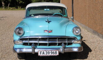 Chevrolet Bel Air sedan full