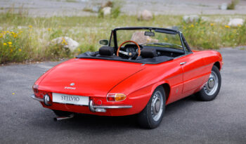 Alfa Romeo Spider 1750 Spider Veloce full