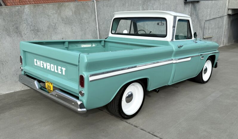 Chevrolet C10 Shortbed Fleetside 327 cui V8 Automat full
