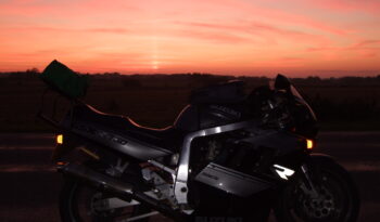 Suzuki GSX-R 750L full