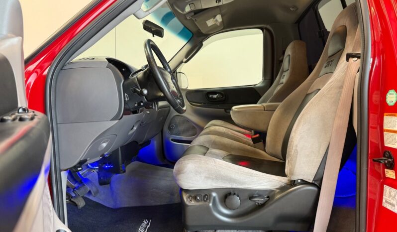 Ford F-150 5,4 SVT Lightning aut. 2d full