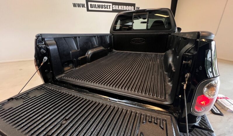Ford F-150 5,4 SVT Lightning aut. 2d full