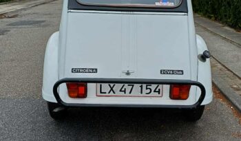 Citroën 2CV sedan full