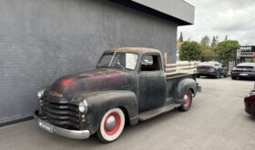 Chevrolet 3100 v8