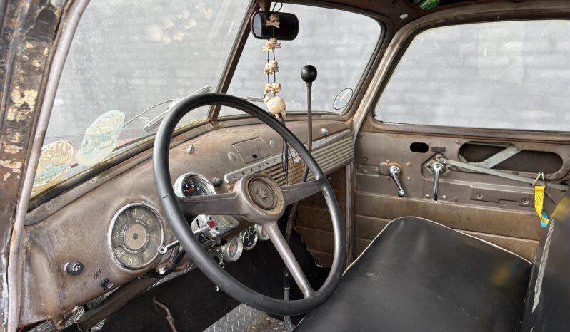 Chevrolet 3100 v8 full