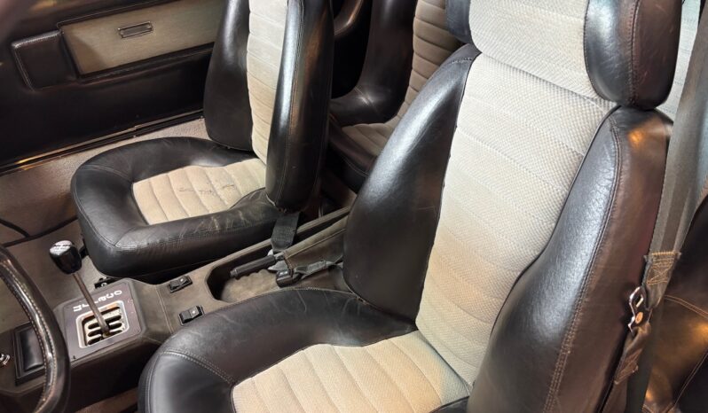 Lamborghini Urraco p250 full