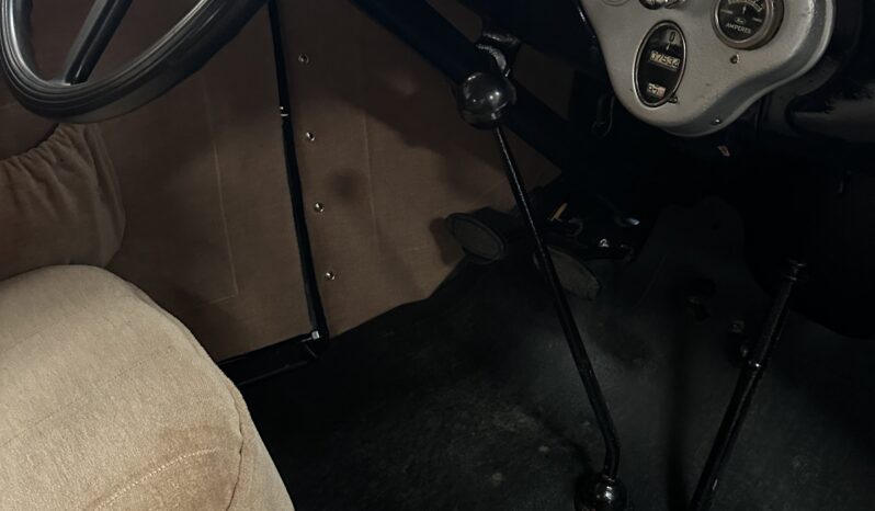 Ford A 3,3L – Tudor sedan full