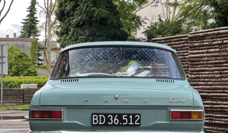 Ford Escort 1,1 DeLuxe full