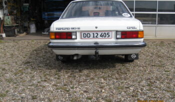 Opel Rekord 2,0 full