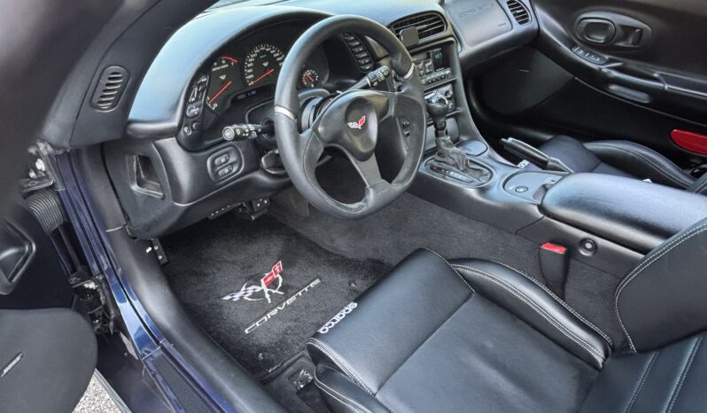 Chevrolet Corvette Targa full