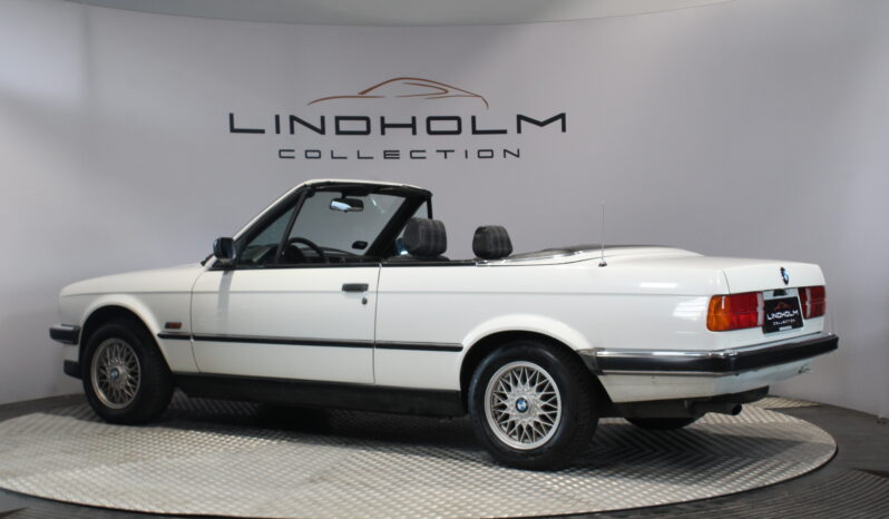 BMW 3-serie E30 320i 2,0 Cabriolet 2d full