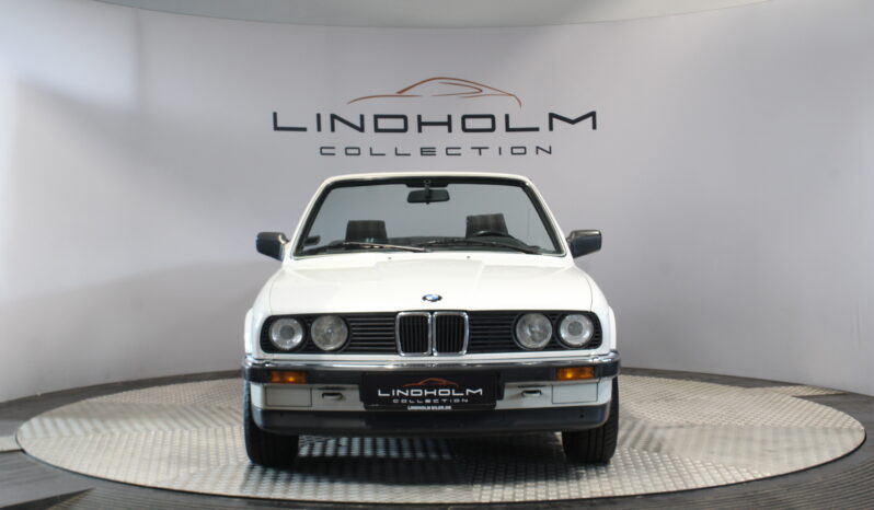 BMW 3-serie E30 320i 2,0 Cabriolet 2d full