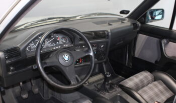 BMW 3-serie E30 320i 2,0 Cabriolet 2d full