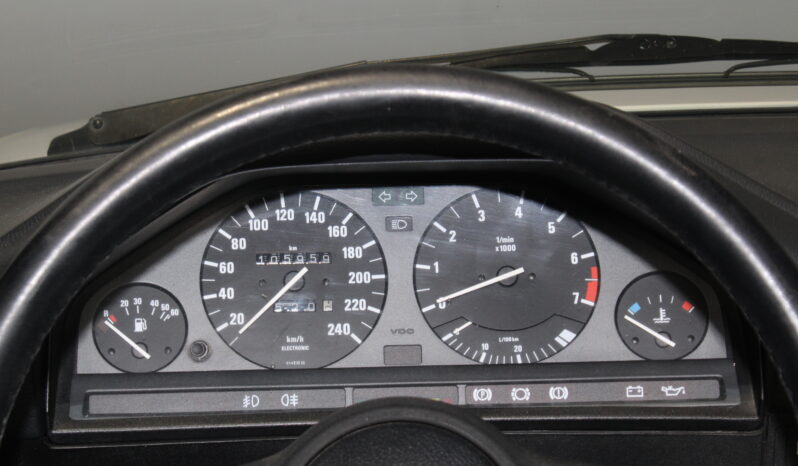 BMW 3-serie E30 320i 2,0 Cabriolet 2d full