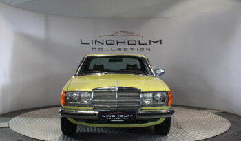 Mercedes-Benz 200-300 (W123) 230 C coupe full