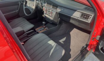 Mercedes-Benz 190 (type 201) 190 E full