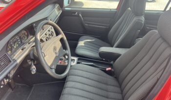 Mercedes-Benz 190 (type 201) 190 E full