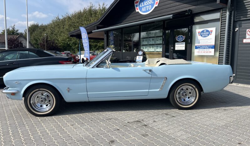 Ford Mustang cabriolet full