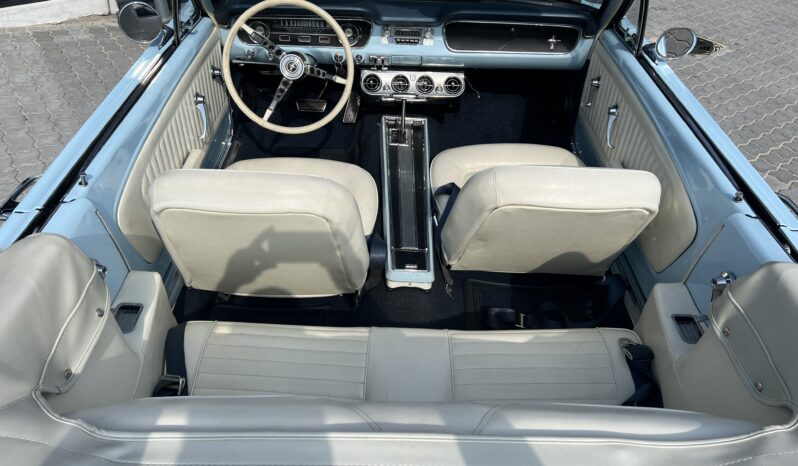Ford Mustang cabriolet full