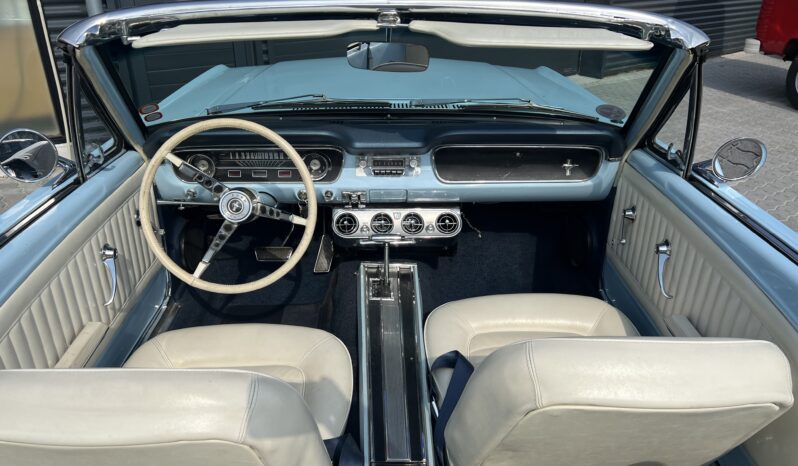 Ford Mustang cabriolet full