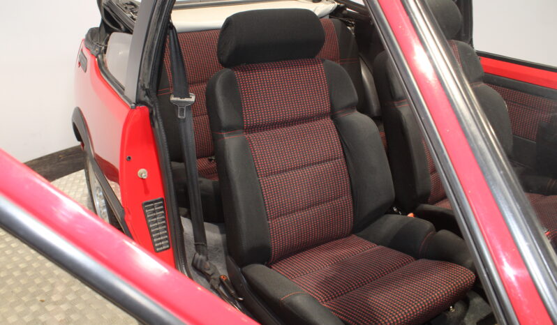 Peugeot 205 1,9 CTI full