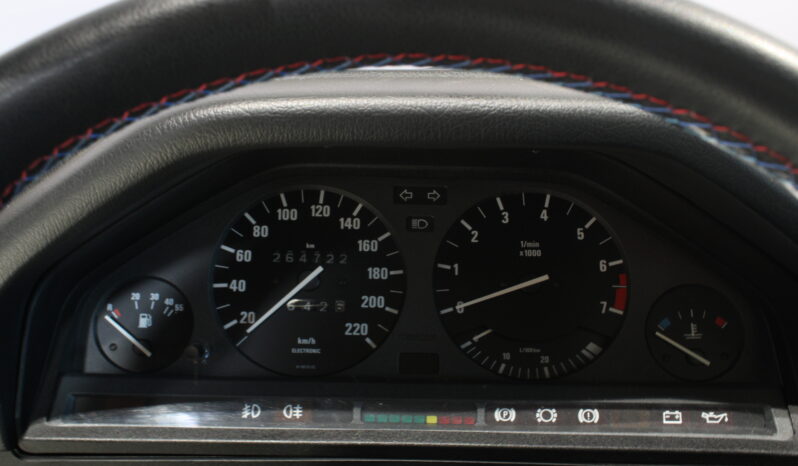 BMW 3-serie E30 320 full