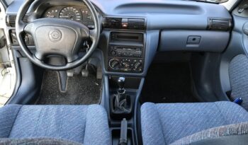 Opel Astra 1,4 GL full
