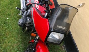 Suzuki GSX 750 ES full