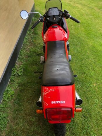 Suzuki GSX 750 ES full