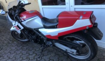 Yamaha FZ 750 full