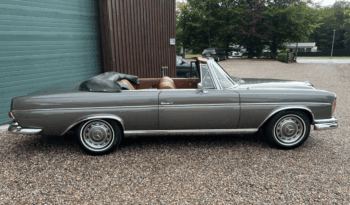 Mercedes-Benz 220-280 (W111) 220 SE 2,2 Cabriolet aut. full