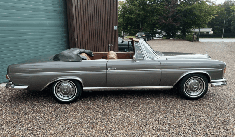 Mercedes-Benz 220-280 (W111) 220 SE 2,2 Cabriolet aut. full