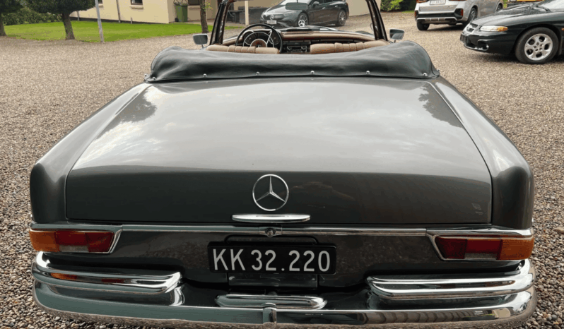 Mercedes-Benz 220-280 (W111) 220 SE 2,2 Cabriolet aut. full